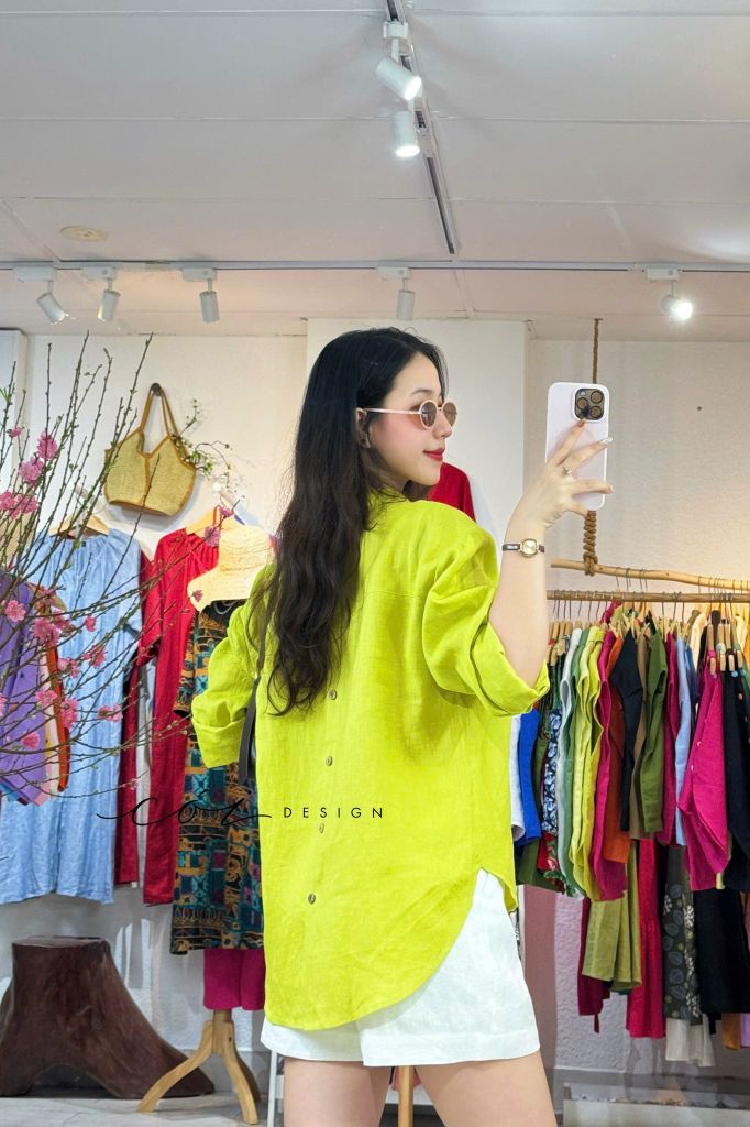 Áo sơ mi form suông phối nút lưng linen tưng premium Cói Design