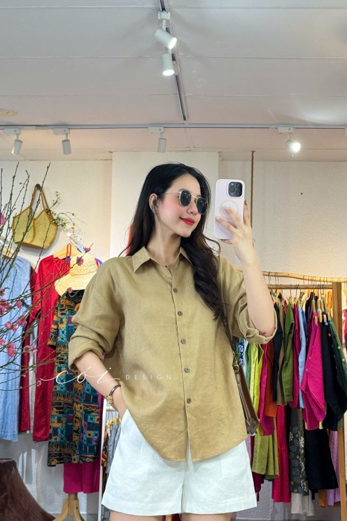 Áo sơ mi form suông phối nút lưng linen tưng premium Cói Design