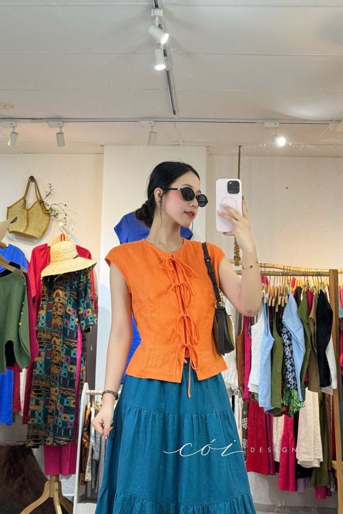 Áo cổ tròn phối nơ linen tưng premium Cói Design