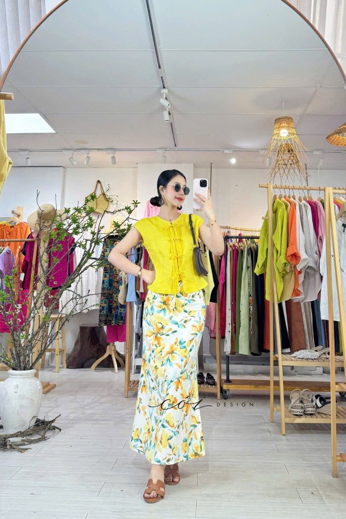 Chân váy đuôi cá xẻ tà Cói Design