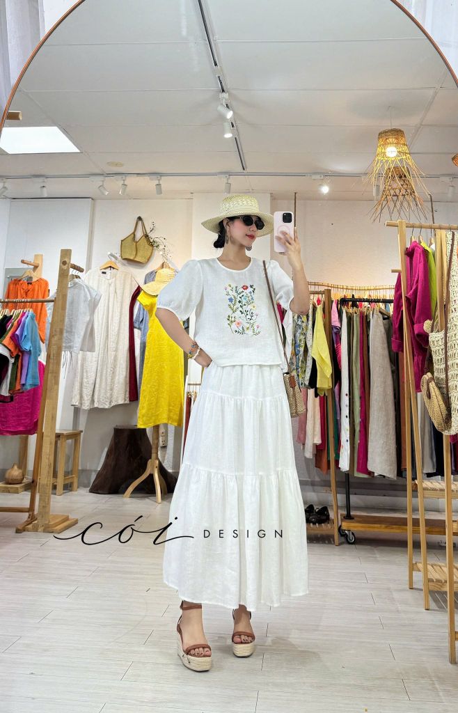 Áo thêu tay Vườn Hoa Nhỏ Cói Design