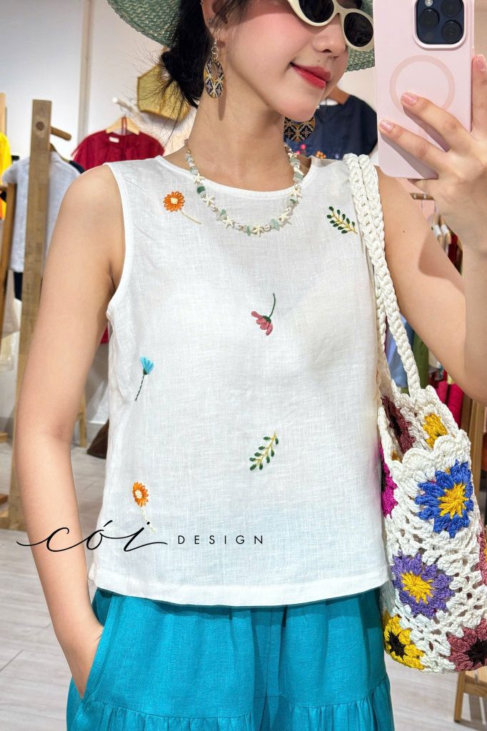 Áo thêu sát nách nút bọc Hoa Gió linen tưng premium Cói Design