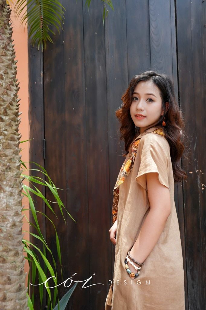 Đầm sơ mi suông vạt bầu linen tưng premium Cói Design