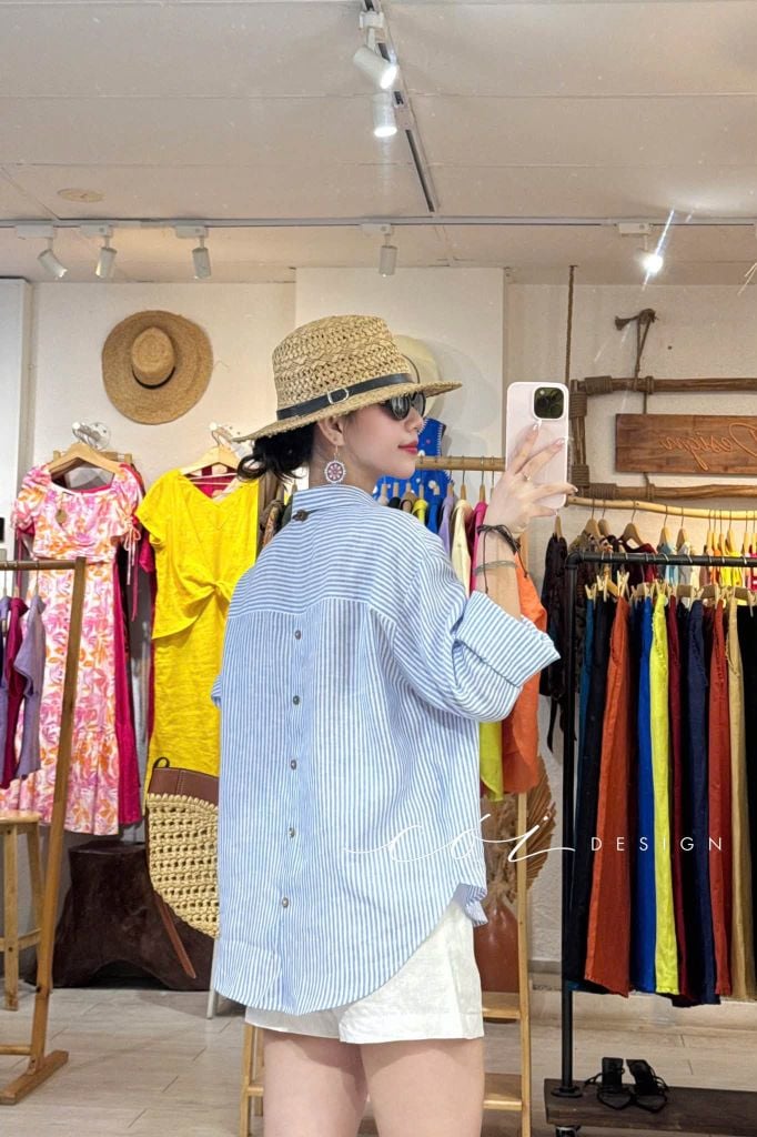 Áo sơ mi form suông phối nút lưng linen tưng premium Cói Design