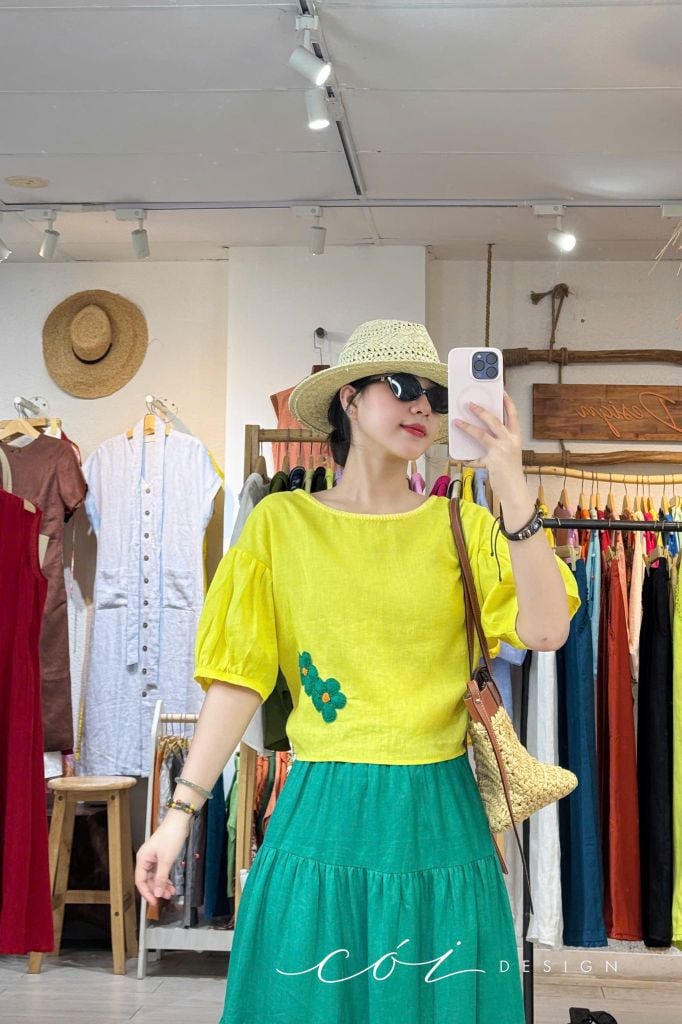 Áo thêu viền cổ phối hoa tua rua handmade linen tưng premium Cói Design