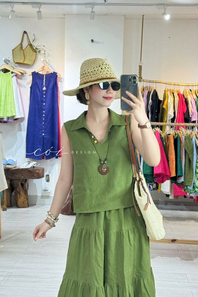 Áo sát nách cổ V nút bọc màu linen tưng premium Cói Design