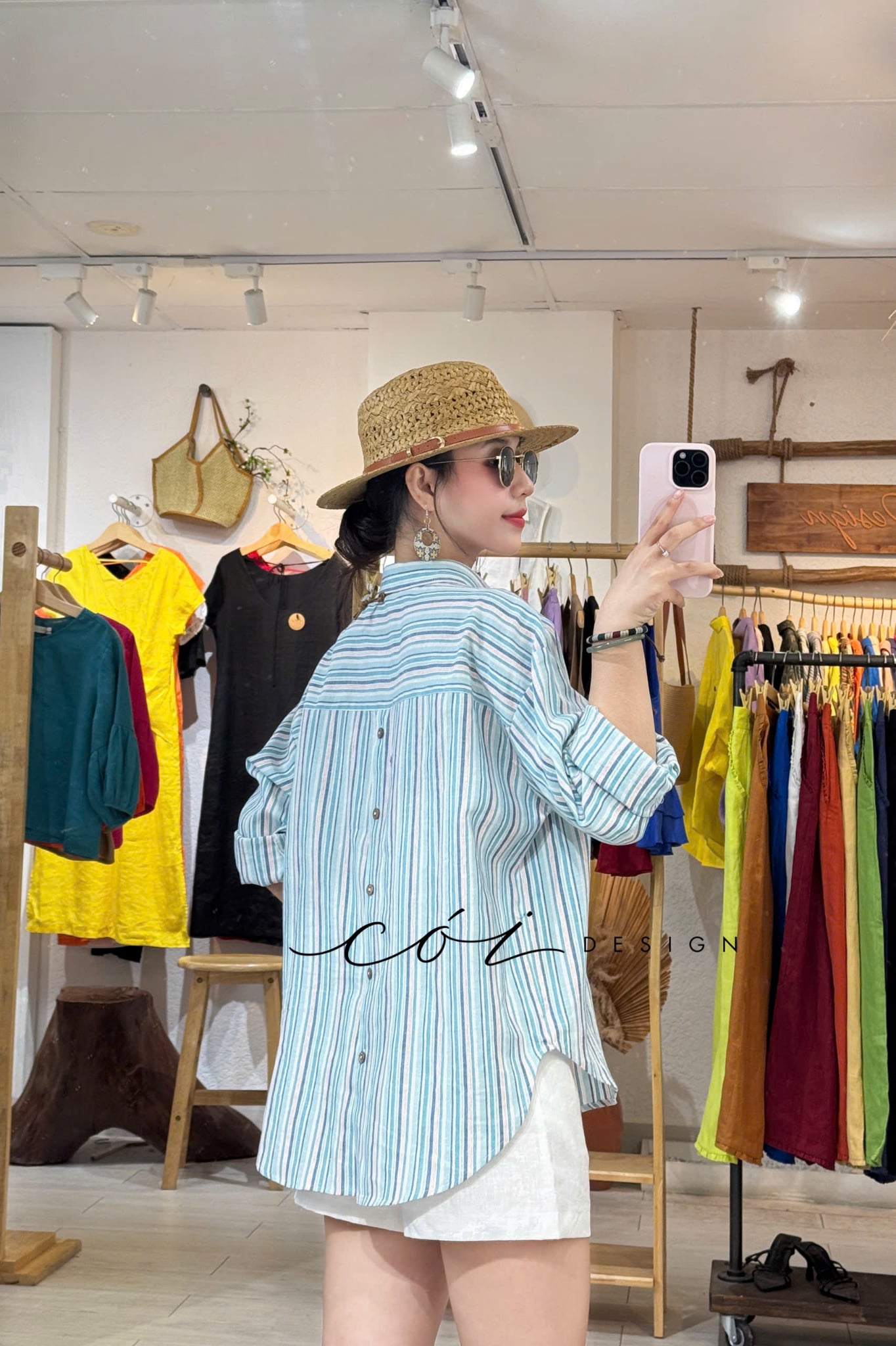 Áo sơ mi form suông phối nút lưng linen tưng premium Cói Design