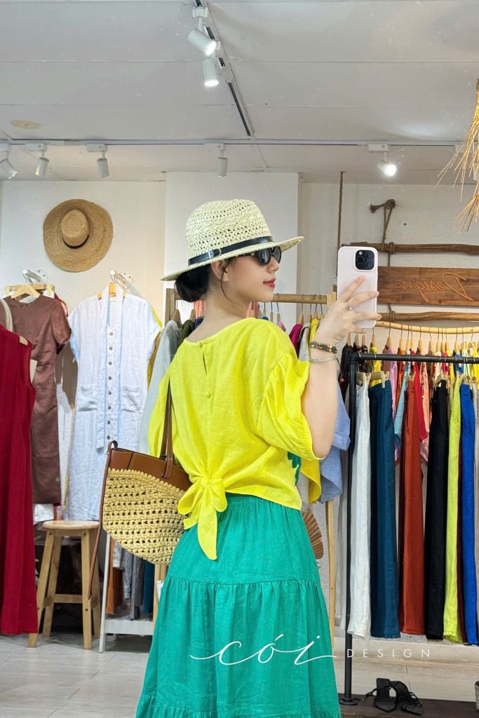 Áo thêu viền cổ phối hoa tua rua handmade linen tưng premium Cói Design