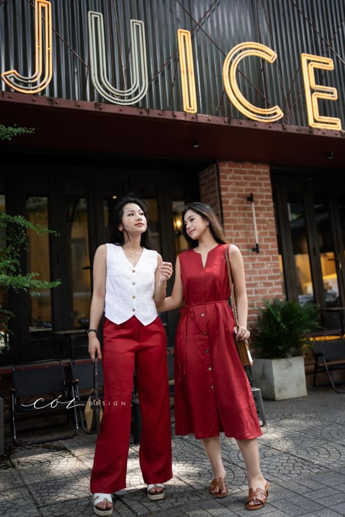 Đầm cổ xẻ sát nách nút dừa kèm belt linen tưng premium Cói Design