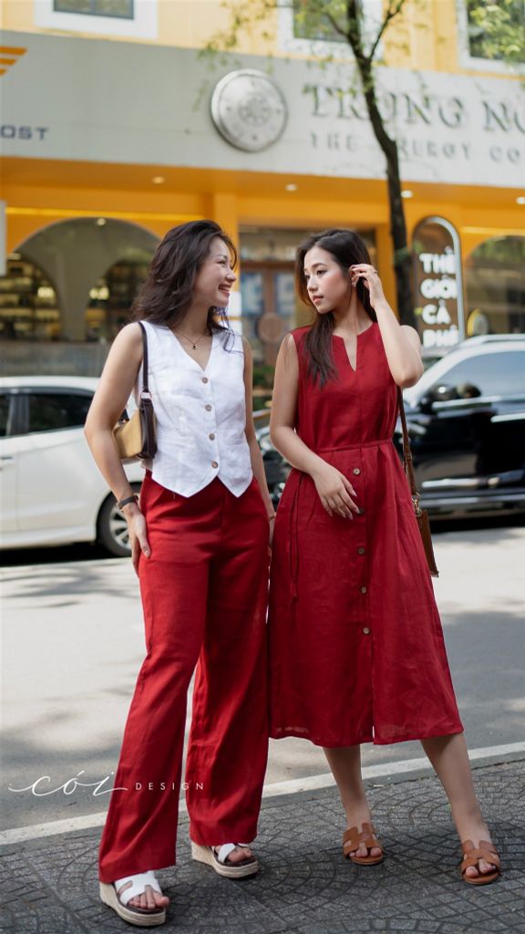 Đầm cổ xẻ sát nách nút dừa kèm belt linen tưng premium Cói Design