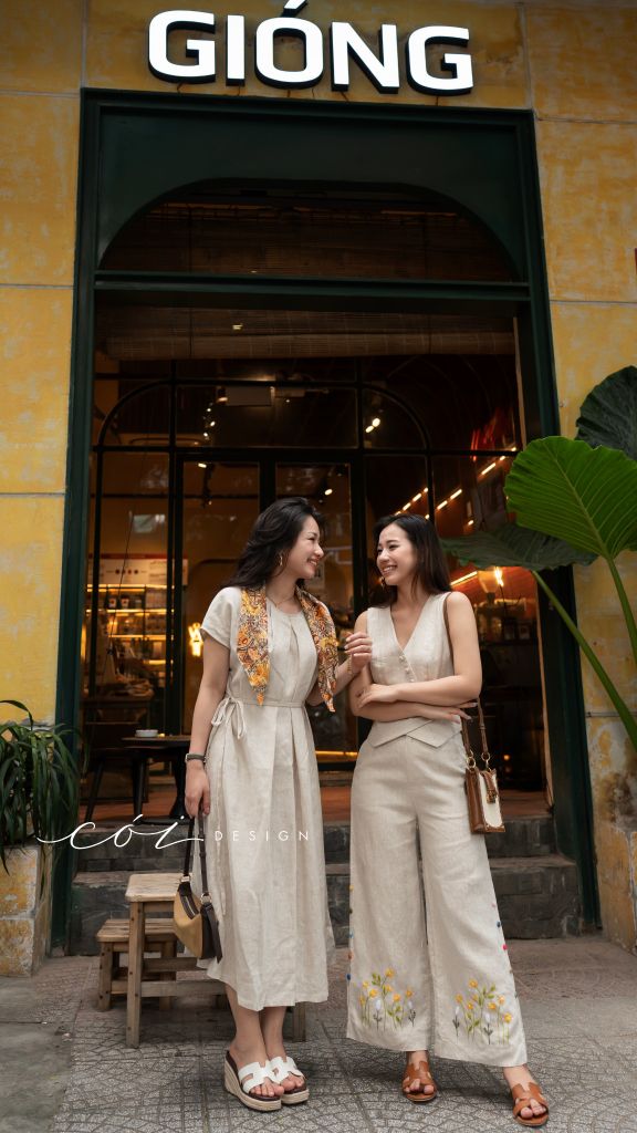 Đầm cổ tròn xếp ly kèm belt linen tưng premium Cói Design