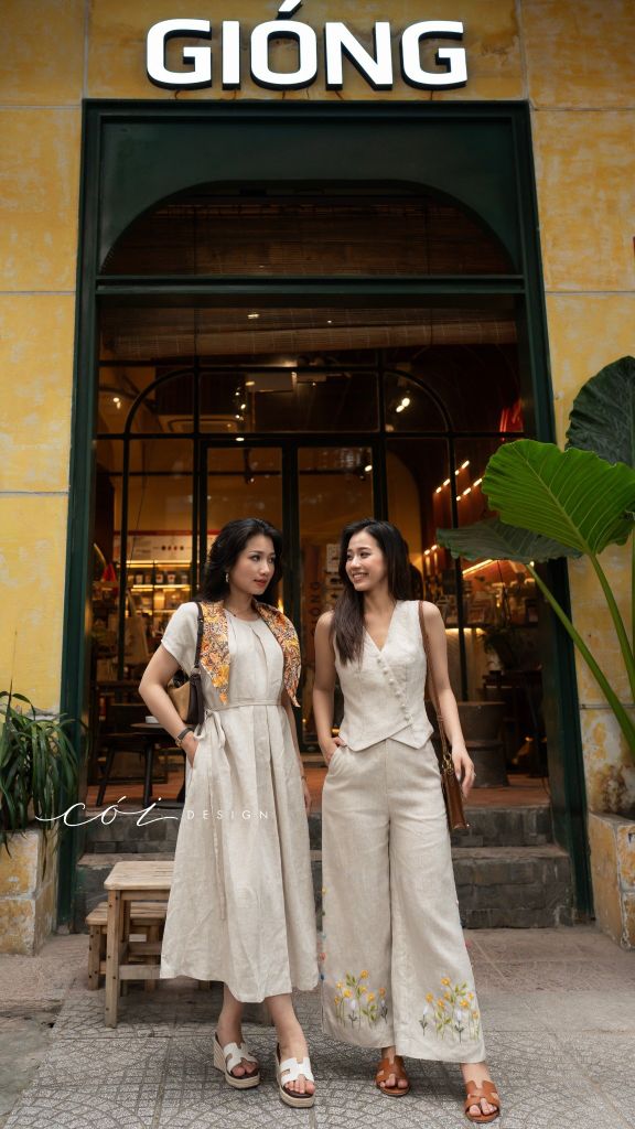 Đầm cổ tròn xếp ly kèm belt linen tưng premium Cói Design