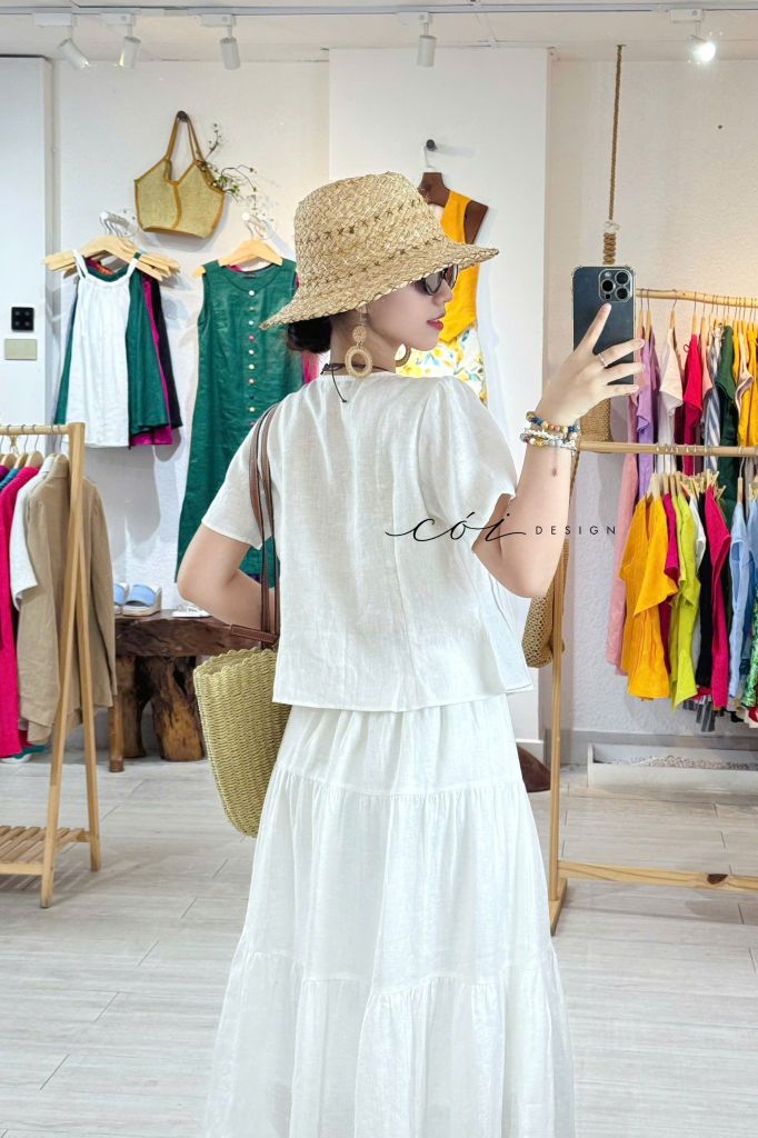 Áo cổ tròn xếp ly nút bọc linen tưng premium Cói Design