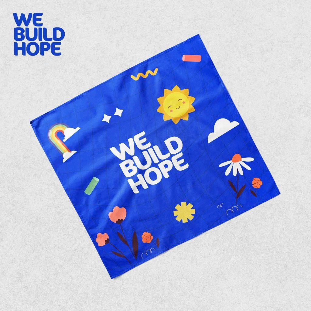  Khăn Bandana WE BUILD HOPE - màu xanh - Chất liệu lụa satin 