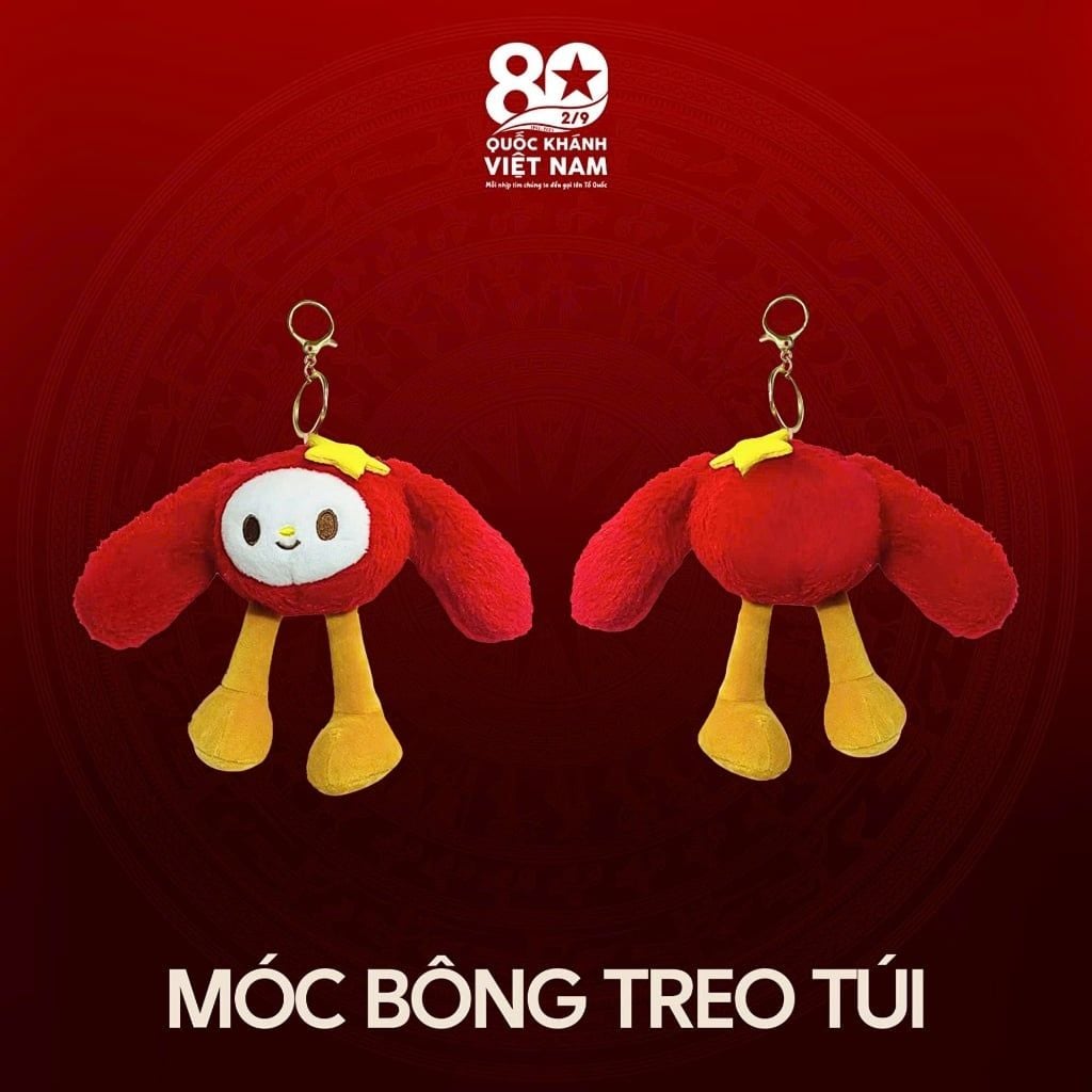  Móc Bông Treo Balo/Túi Xách in logo kỷ niệm 80 năm Quốc Khánh Việt Nam – Concert Quốc Gia 2025 