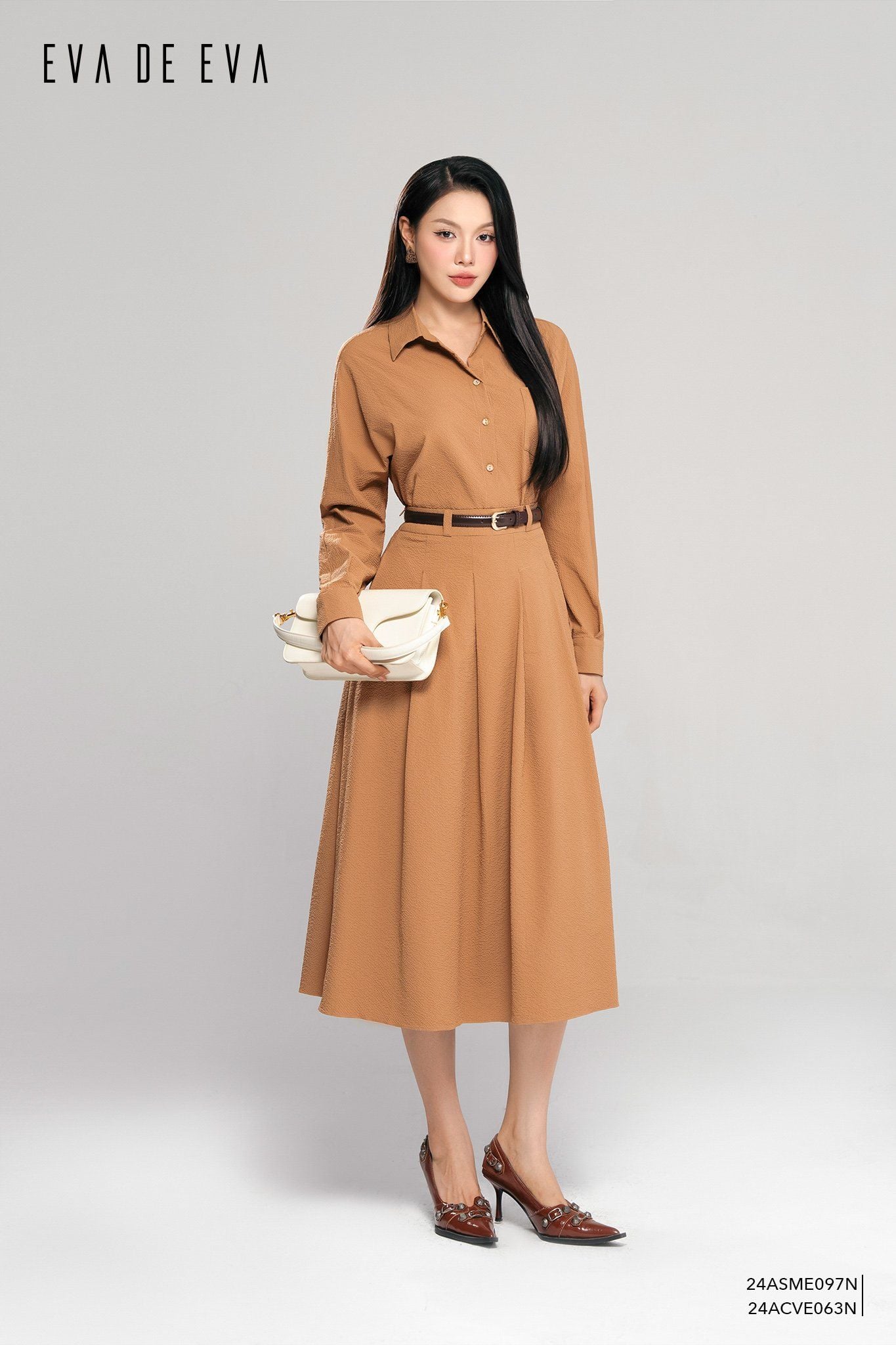  Sơ mi tay dài, Dáng sơ vin 24ASME097N 