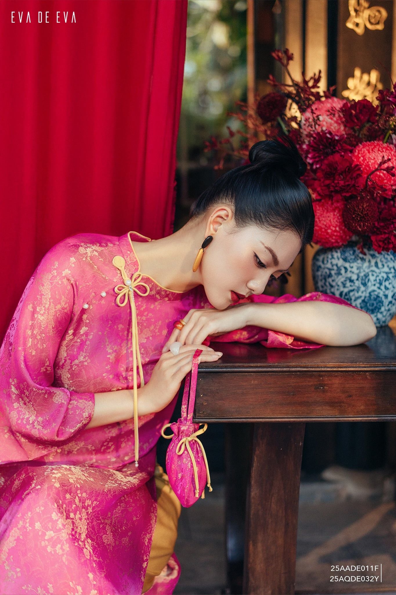  Áo dài cách tân,  25AADE011F 