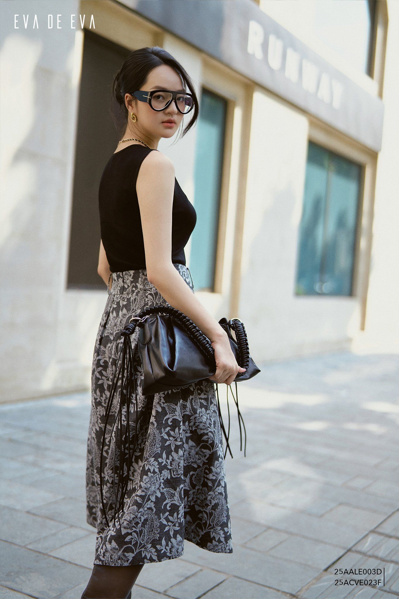  Chân váy Midi, Dáng xòe 25ACVE023F đi kèm TLU25_019D 