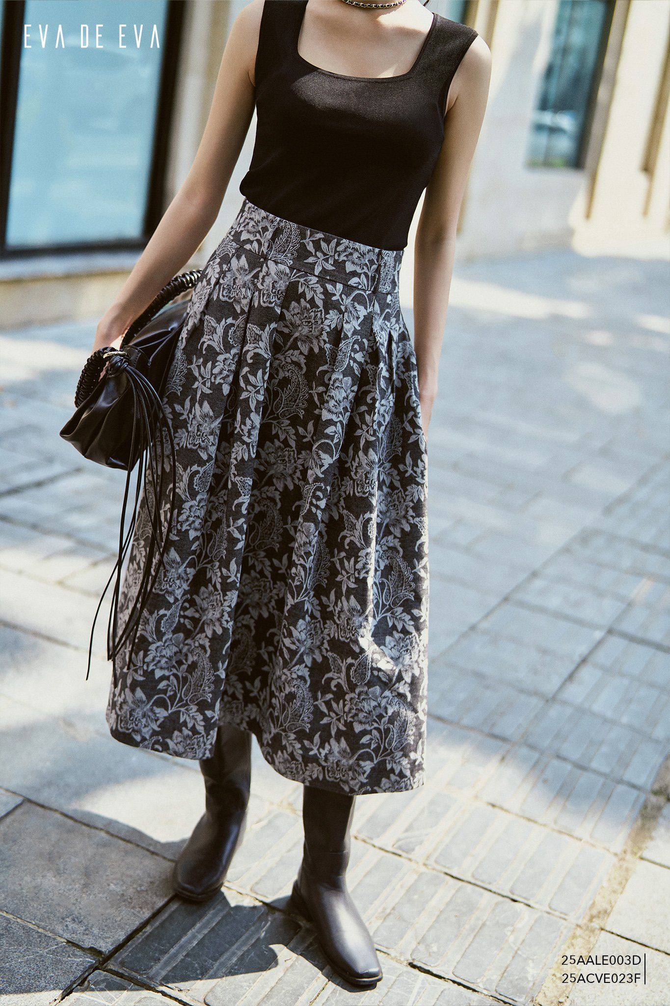  Chân váy Midi, Dáng xòe 25ACVE023F đi kèm TLU25_019D 