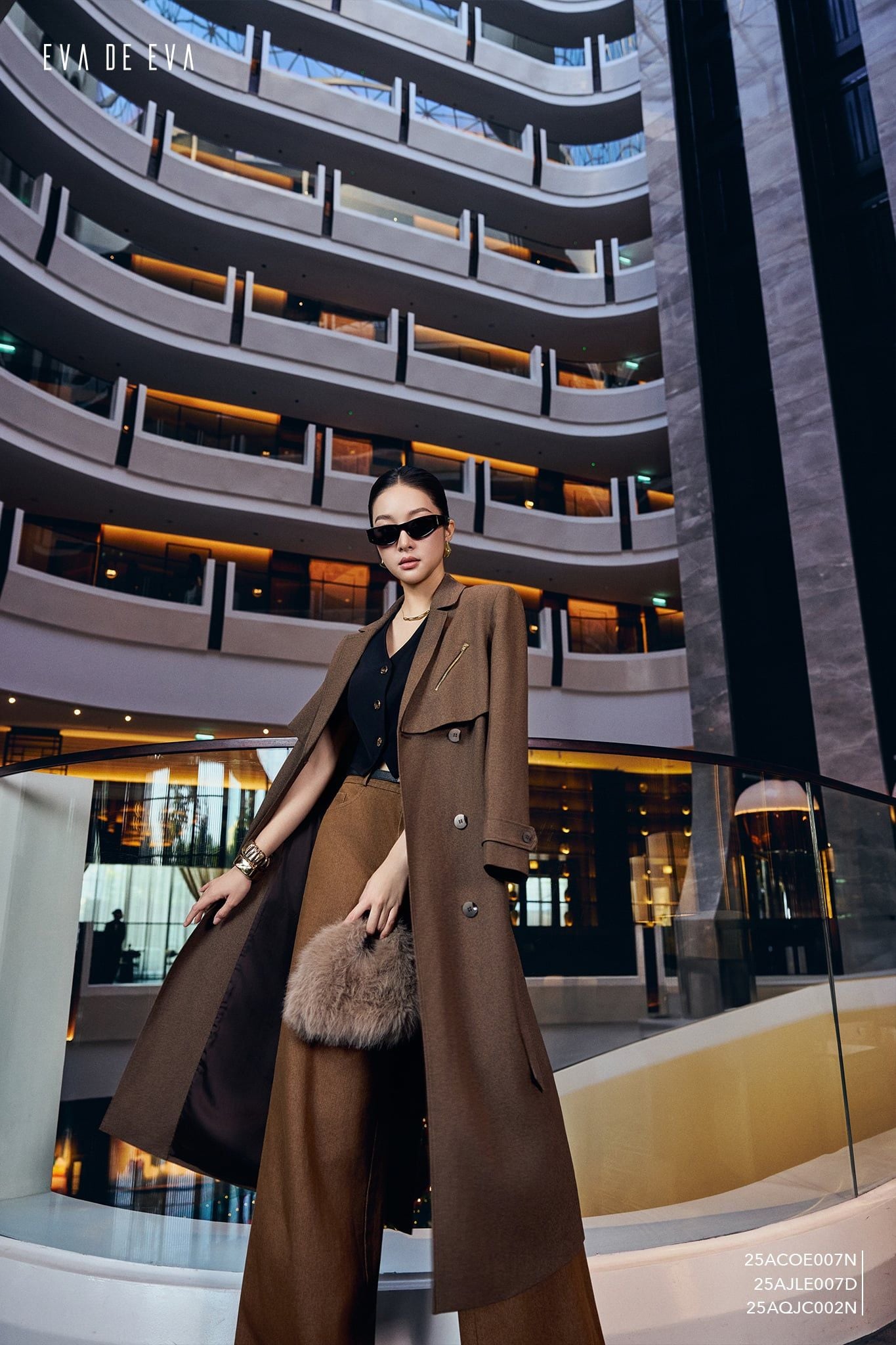  Khoác Măng tô,  25ACOE007N 