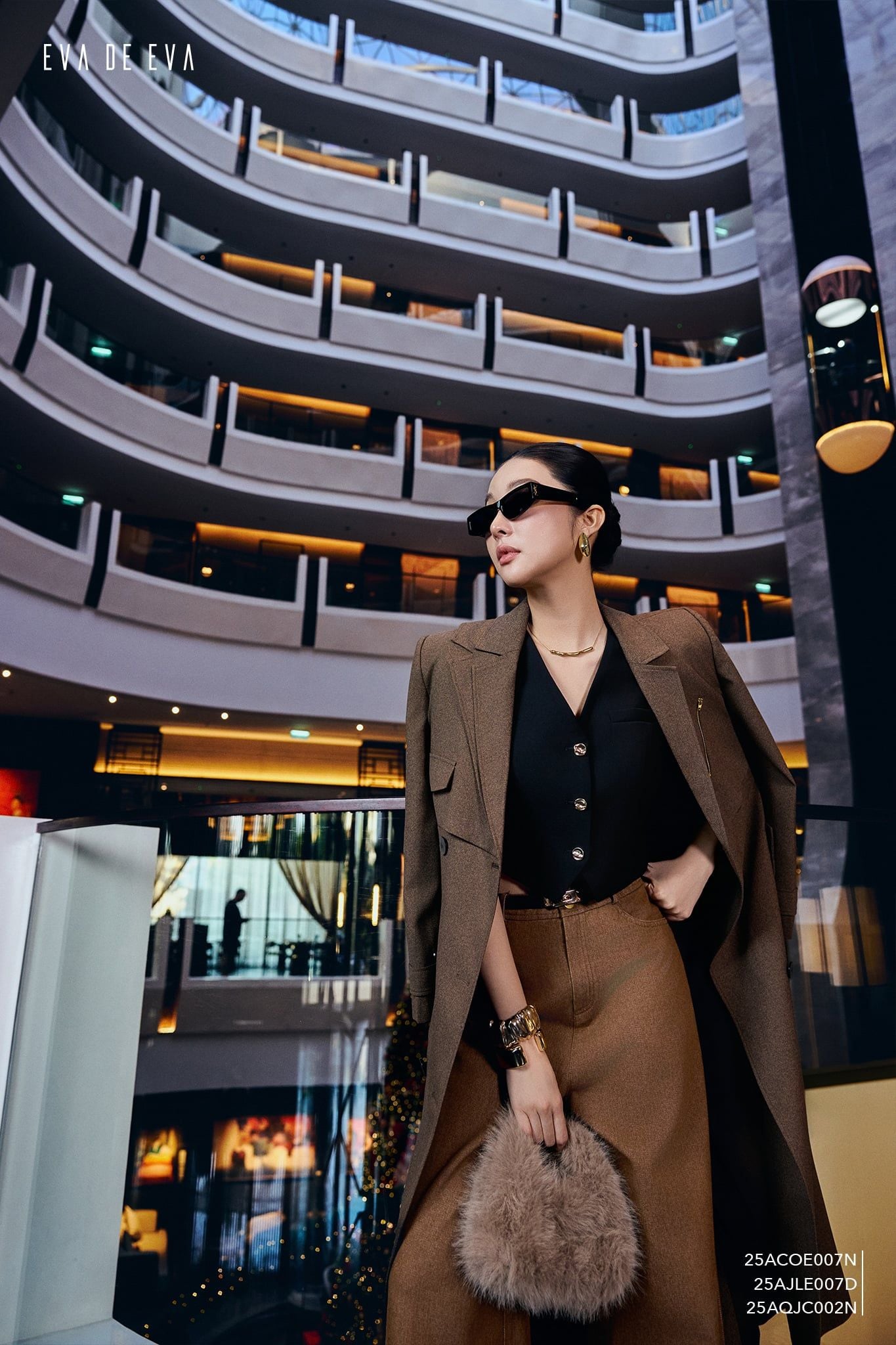  Khoác Măng tô,  25ACOE007N 