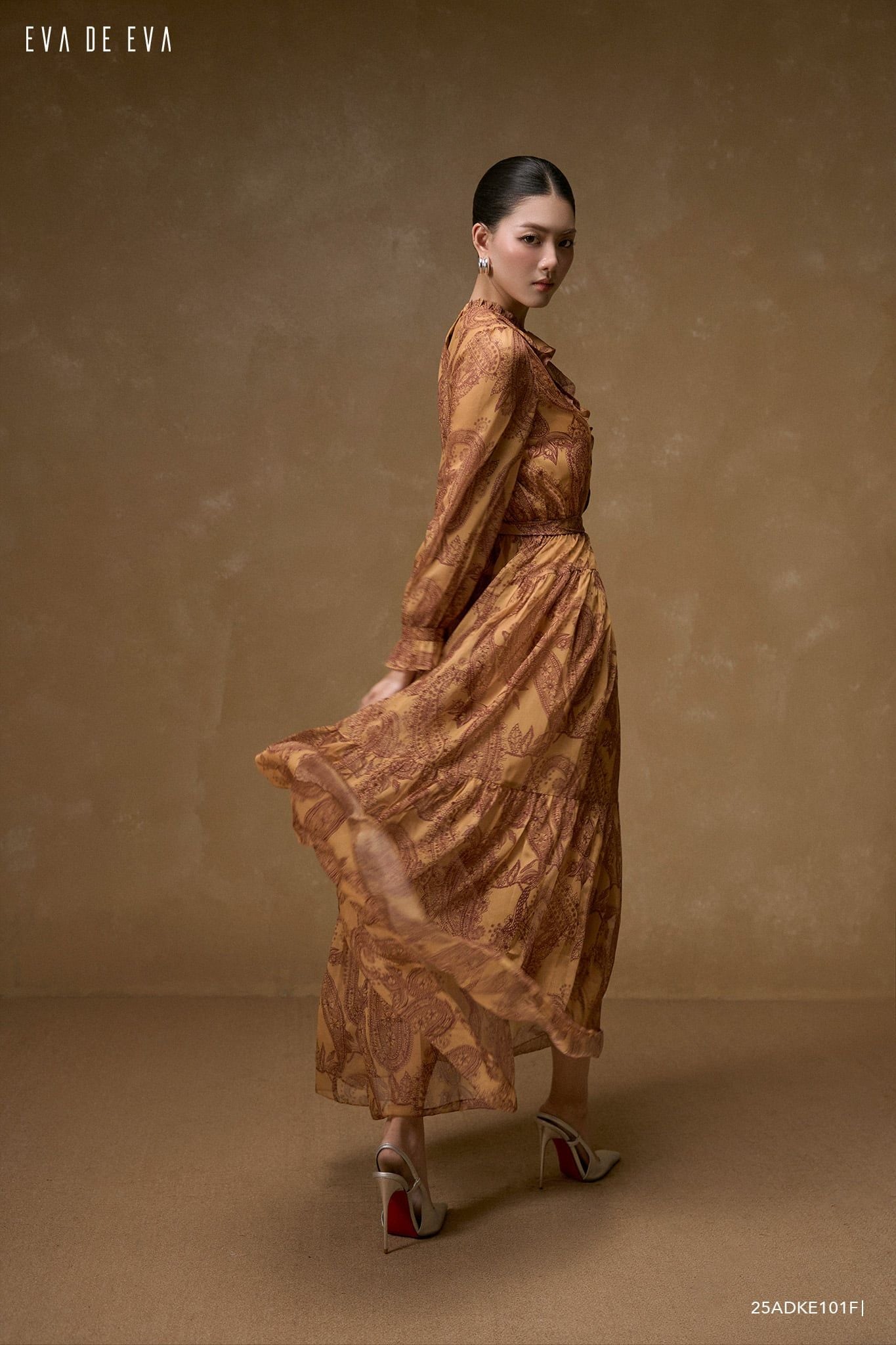  Đầm tay dài, Dáng thắt eo 25ADKE101F 