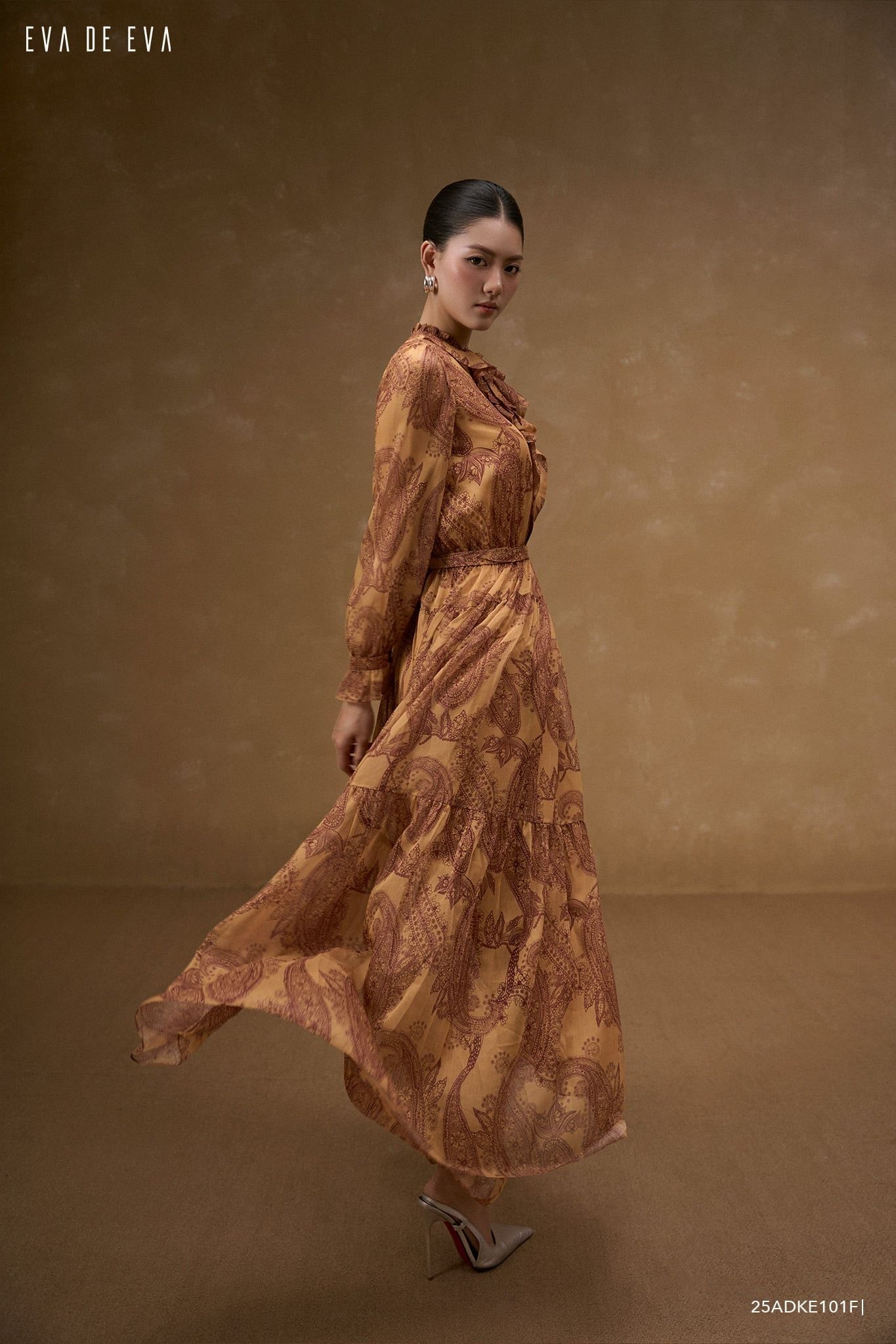  Đầm tay dài, Dáng thắt eo 25ADKE101F 