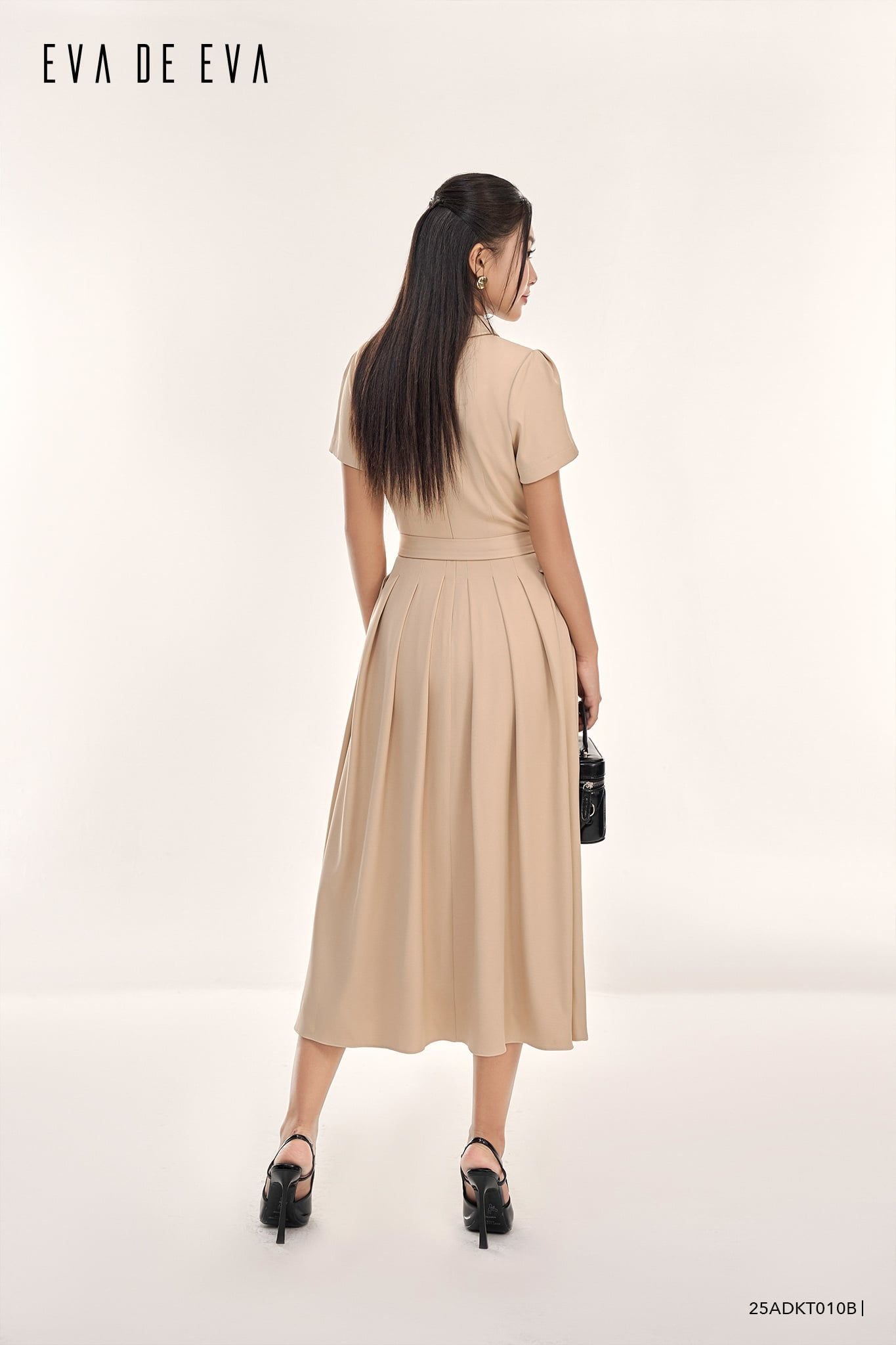  Đầm tay ngắn, Dáng thắt eo 25ADKT010B 