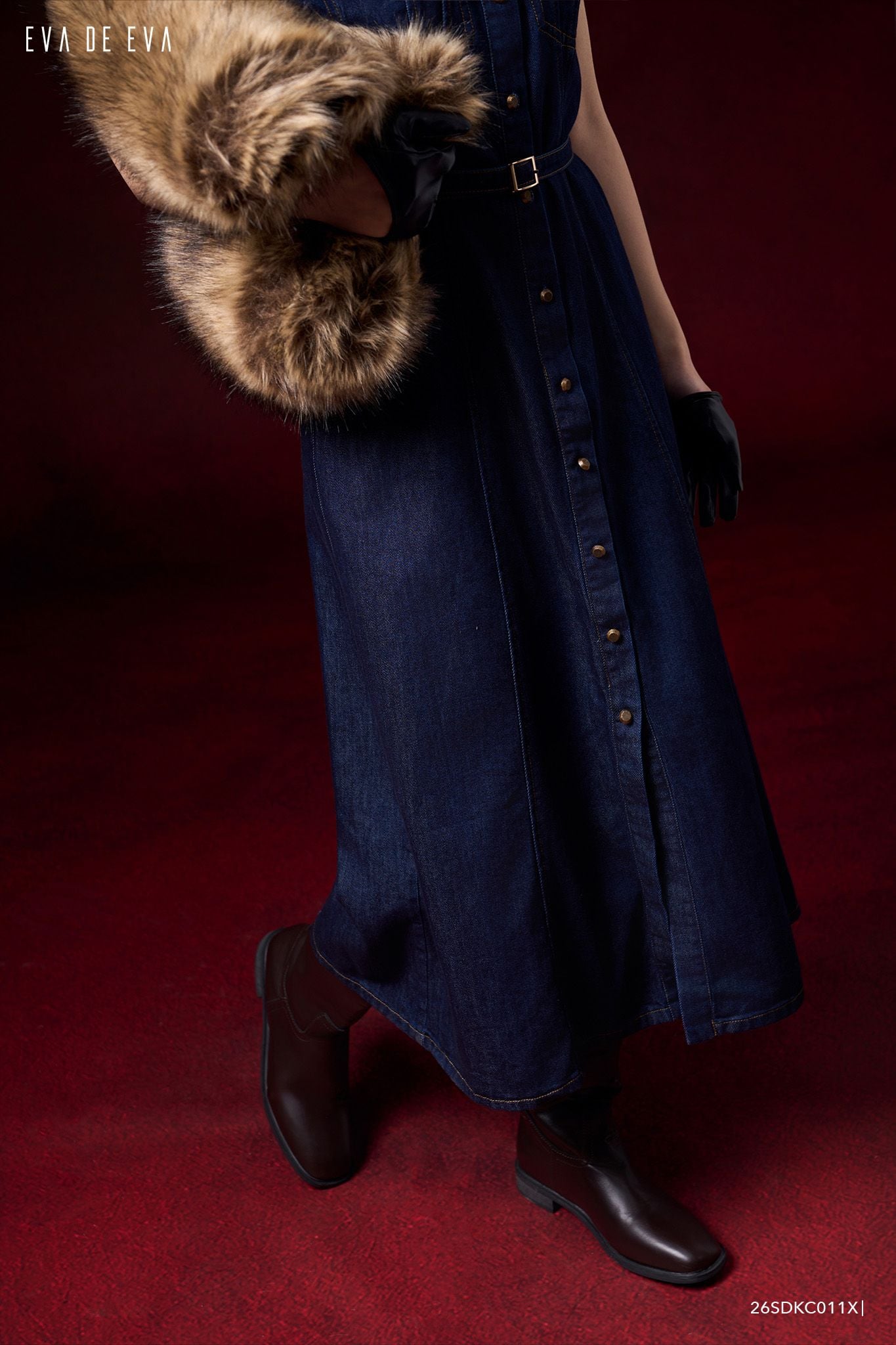  Đầm sát nách, Dáng thắt eo 26SDKC011X 