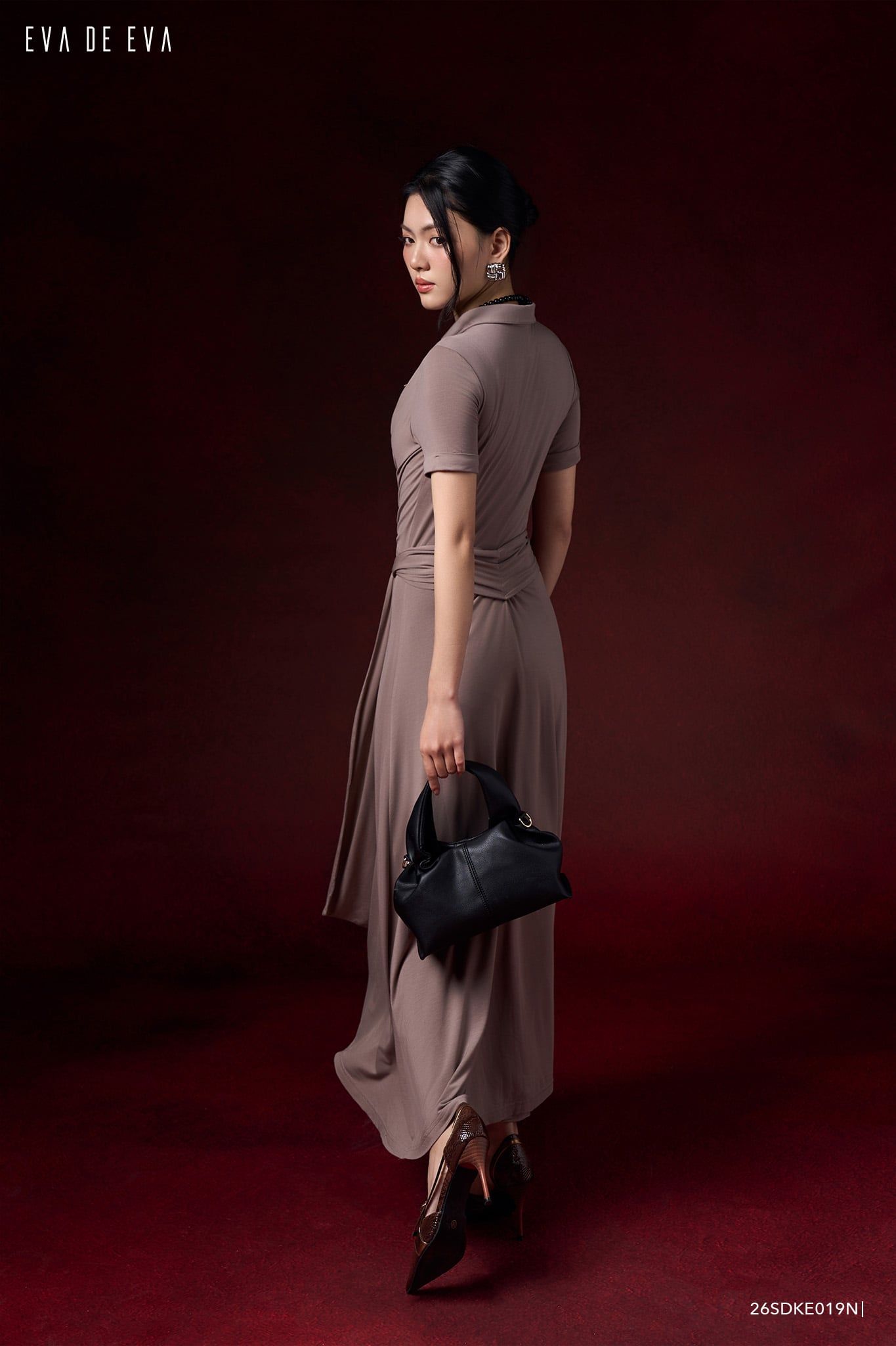  Đầm tay ngắn, Dáng thắt eo 26SDKE019N 