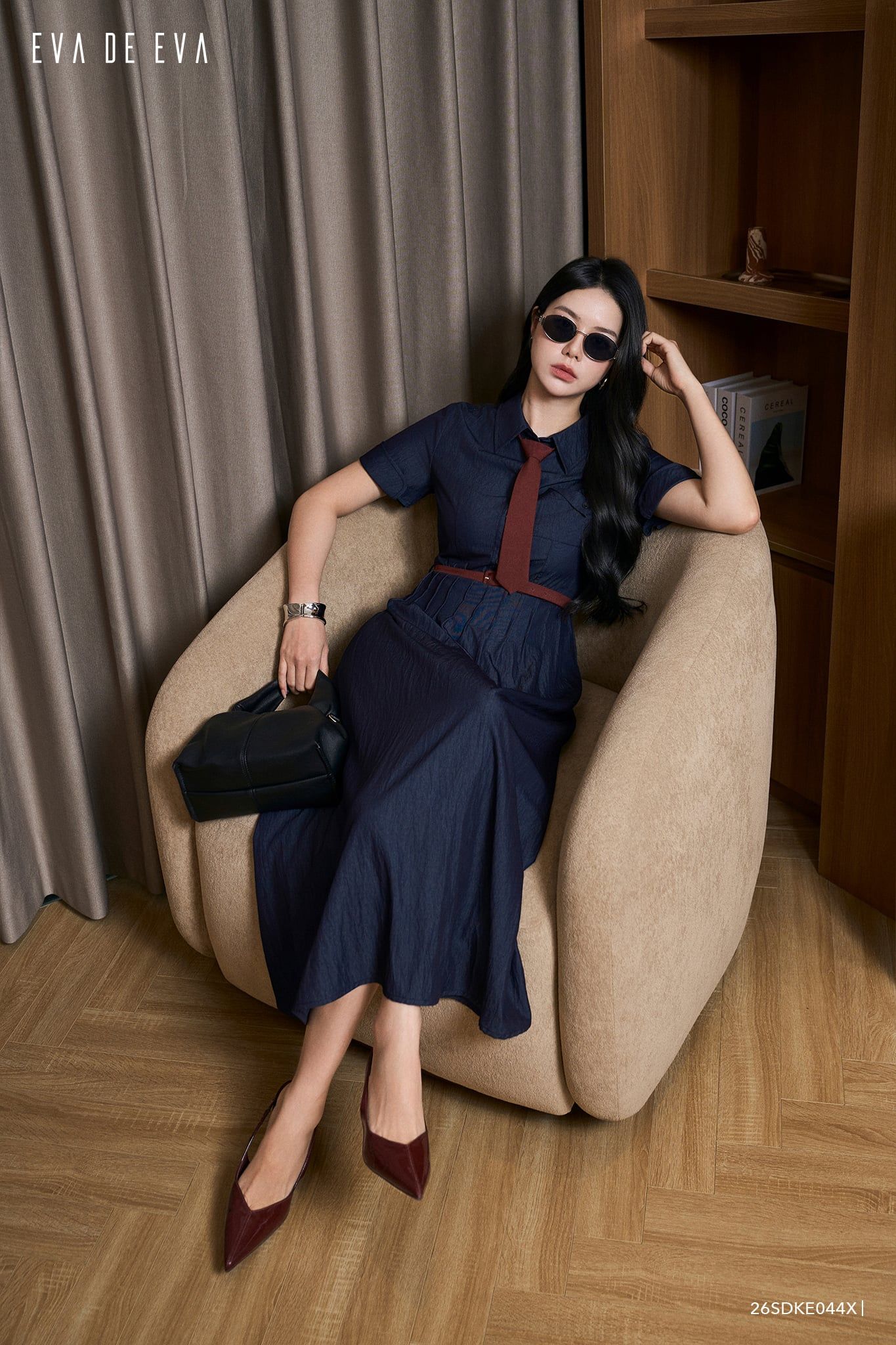  Đầm tay ngắn, Dáng thắt eo 26SDKE044X 