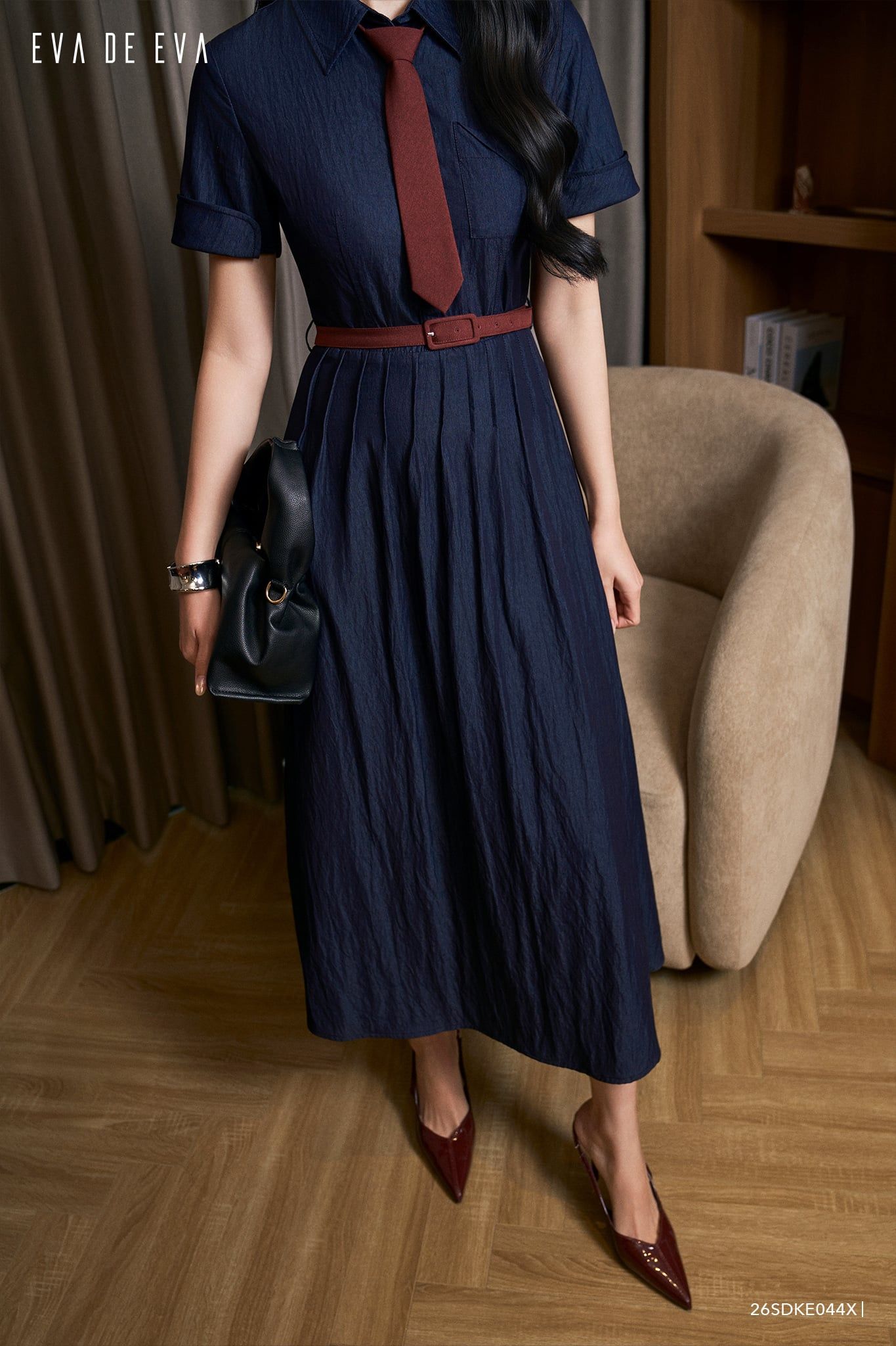  Đầm tay ngắn, Dáng thắt eo 26SDKE044X 