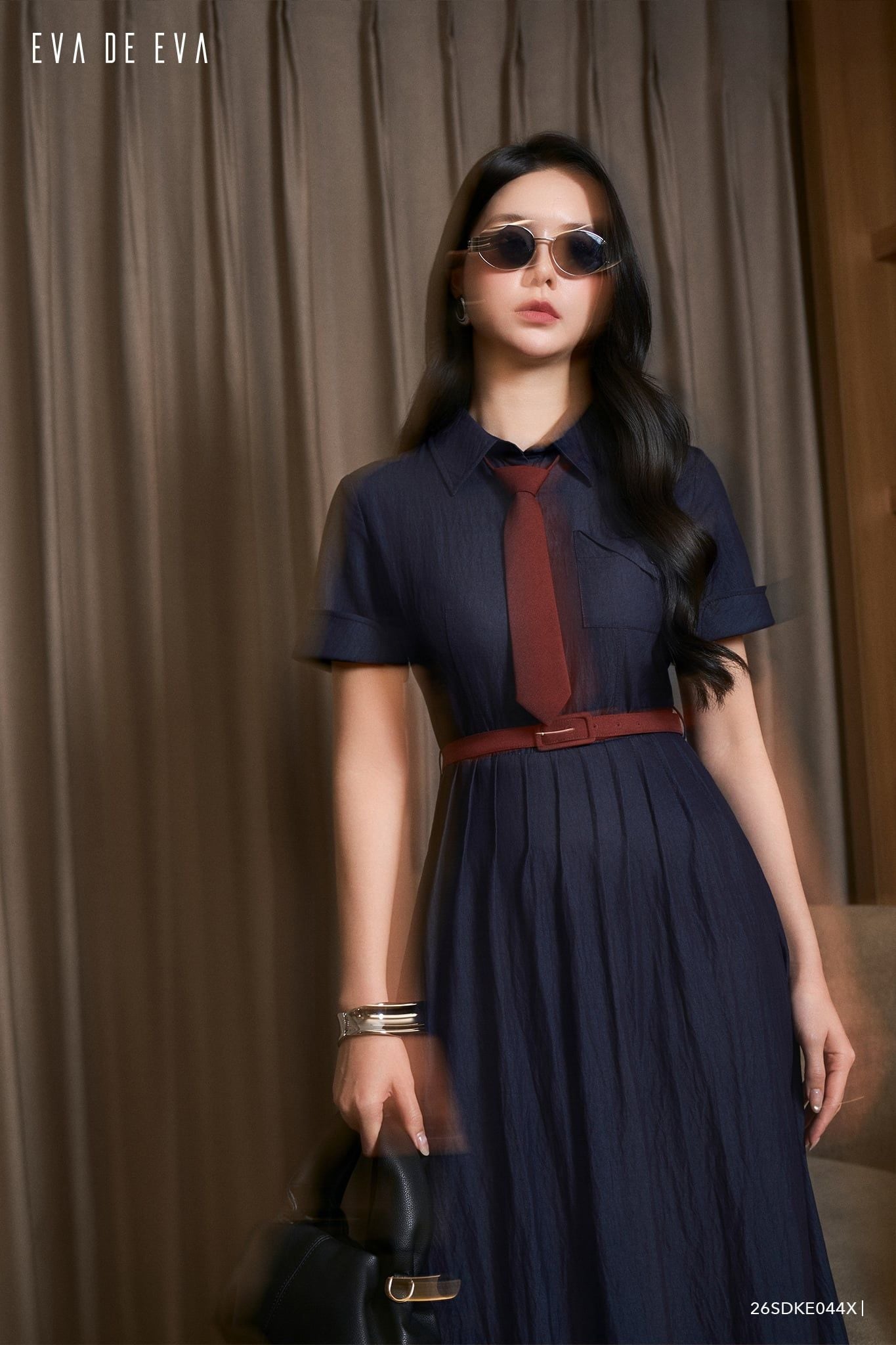  Đầm tay ngắn, Dáng thắt eo 26SDKE044X 