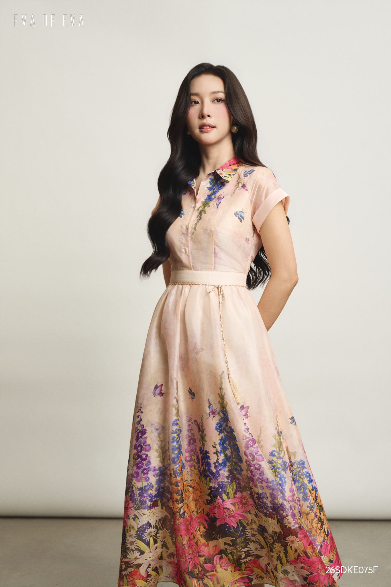  Đầm tay ngắn, Dáng thắt eo 26SDKE075F 