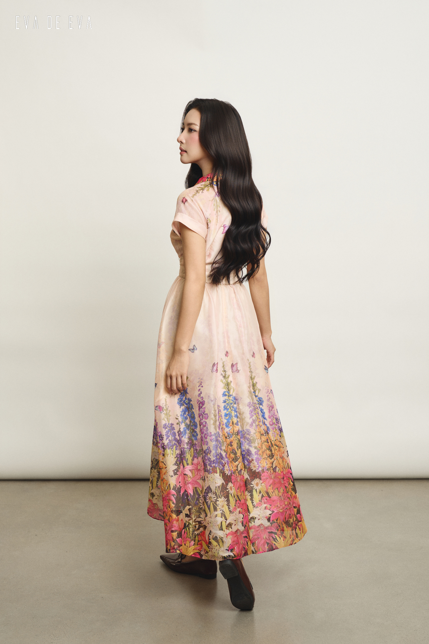  Đầm tay ngắn, Dáng thắt eo 26SDKE075F 