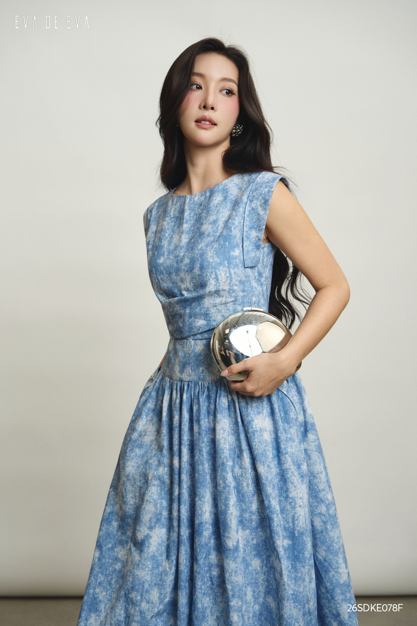  Đầm sát nách, Dáng thắt eo 26SDKE078F 