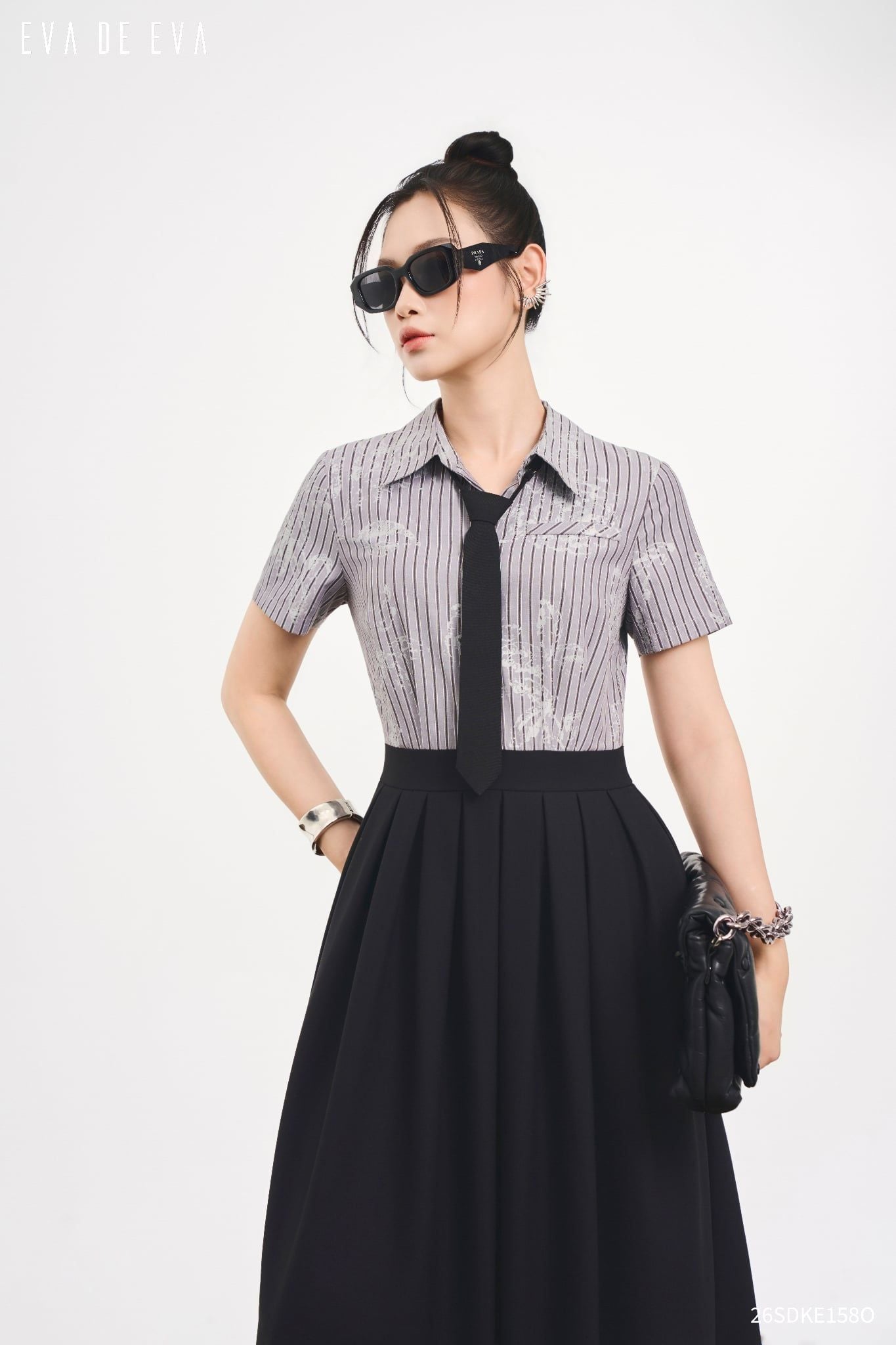  Đầm tay ngắn, Dáng thắt eo 26SDKE158O 