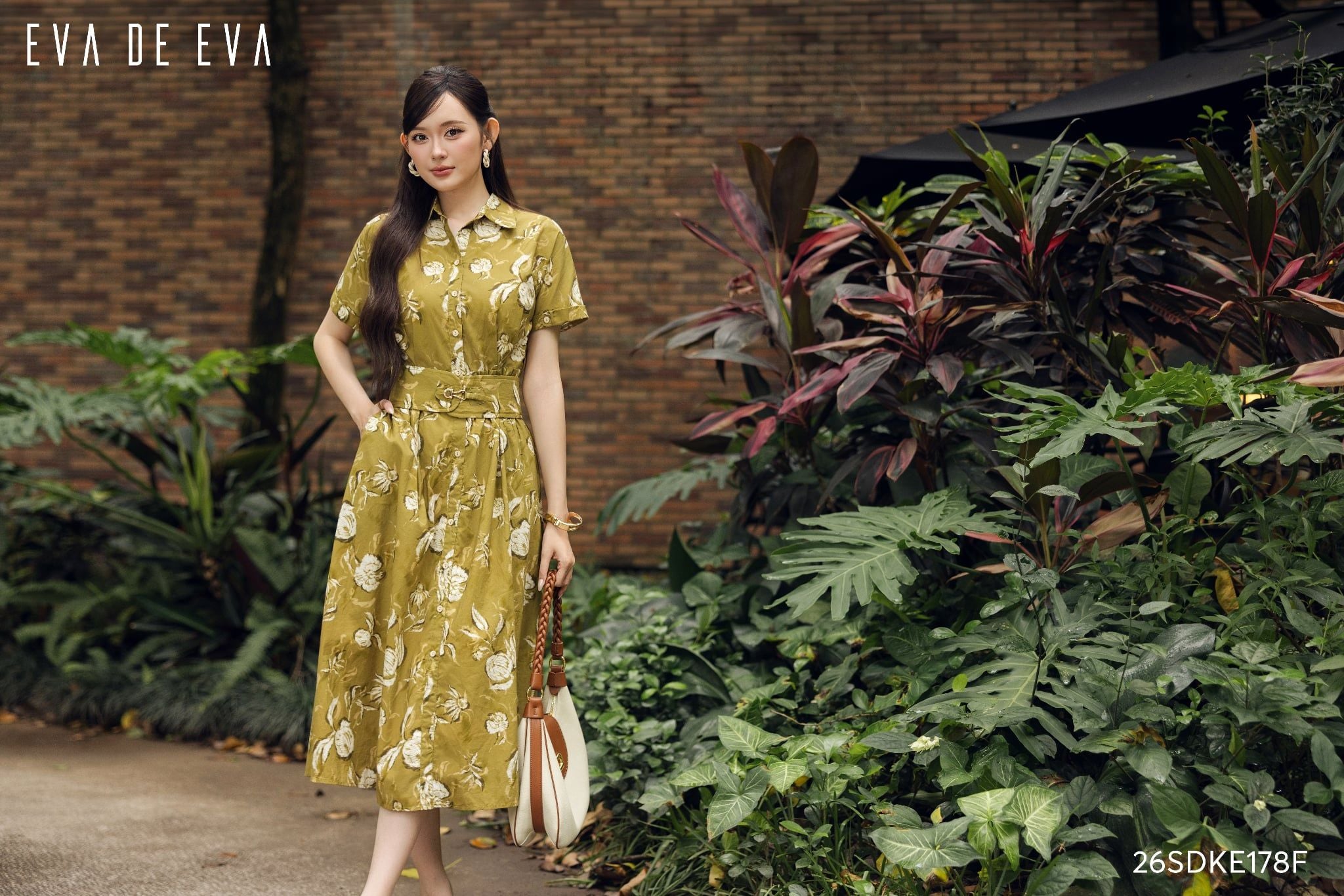  Đầm tay ngắn, Dáng thắt eo 26SDKE178F 