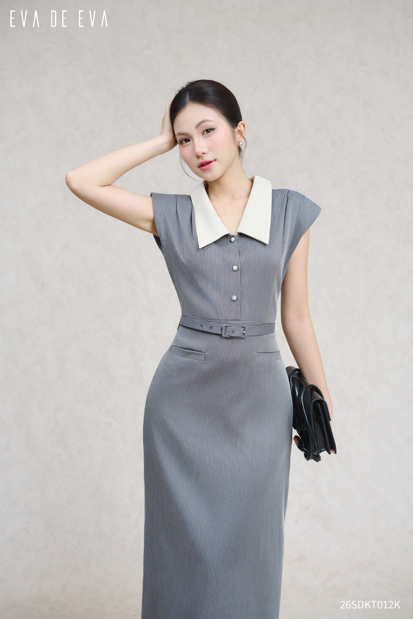  Đầm sát nách, Dáng thắt eo 26SDKT012K 