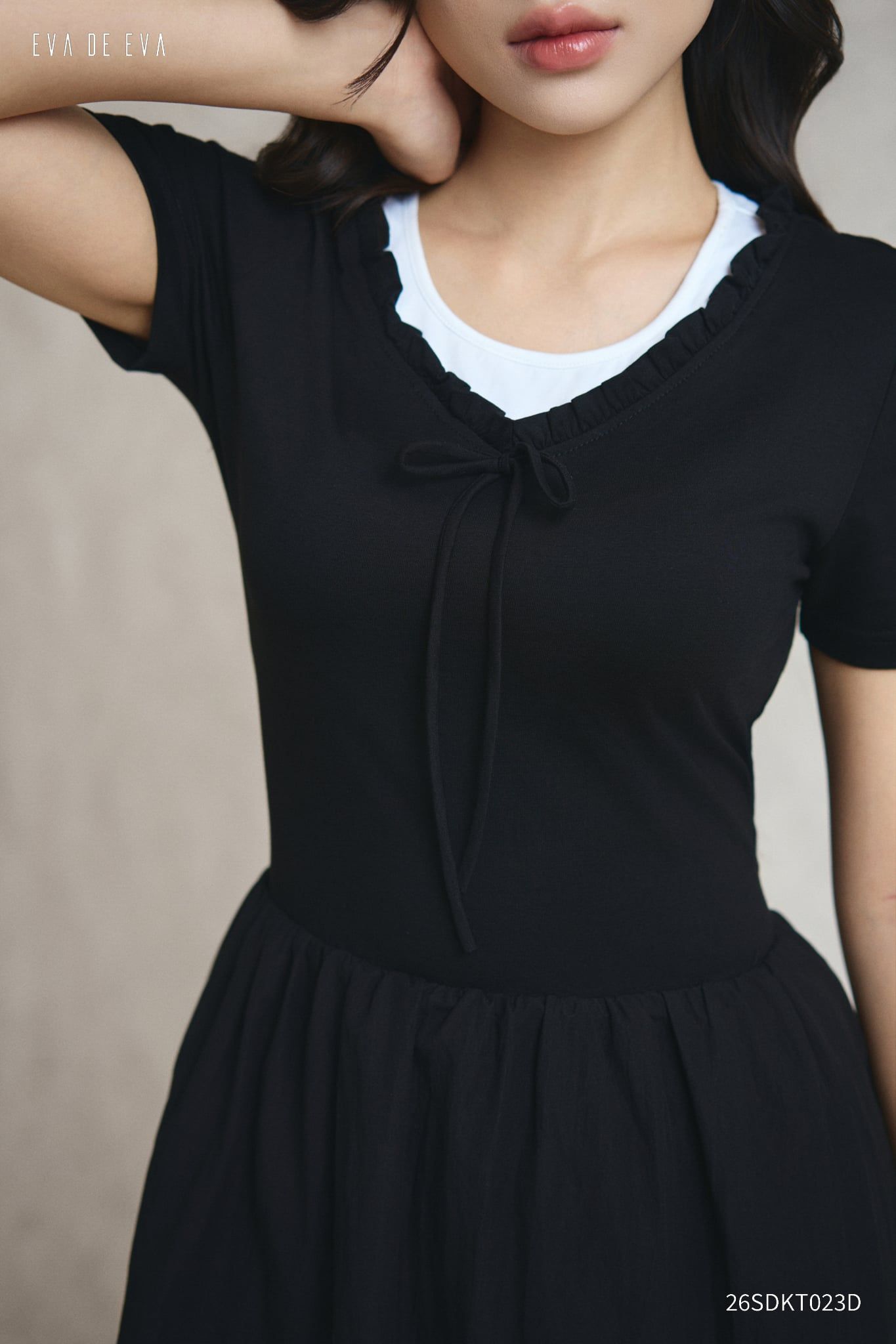 Đầm tay ngắn, Dáng thắt eo 26SDKT023D 