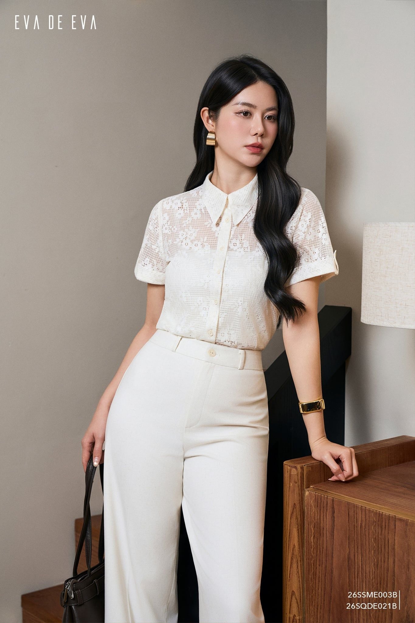  Sơ mi tay ngắn, Dáng sơ vin 26SSME003B đi kèm 26SAWE001B 