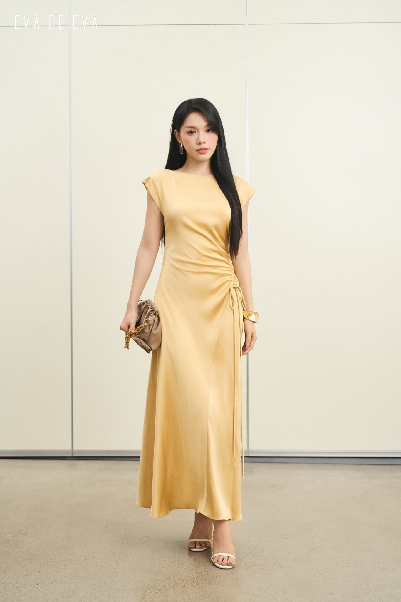  Đầm tay ngắn, Dáng thắt eo 26SDKE224Y 