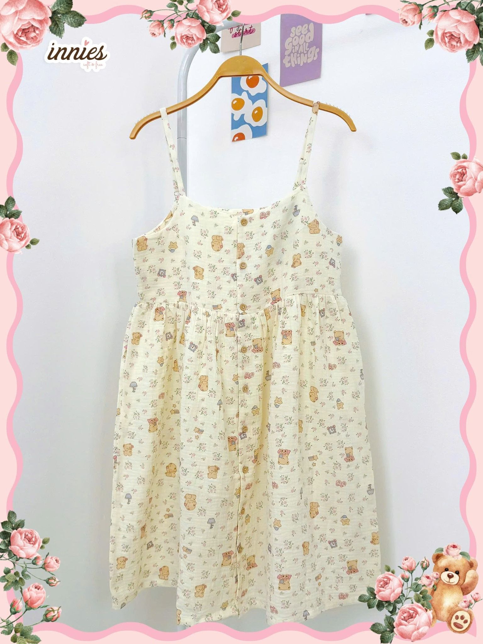  Đầm 2 dây cotton muslin, nút cài giữa, dáng xoè đáng yêu mặc nhà cho nữ Innies - IN-23DAMNU002 - 8935334000919 