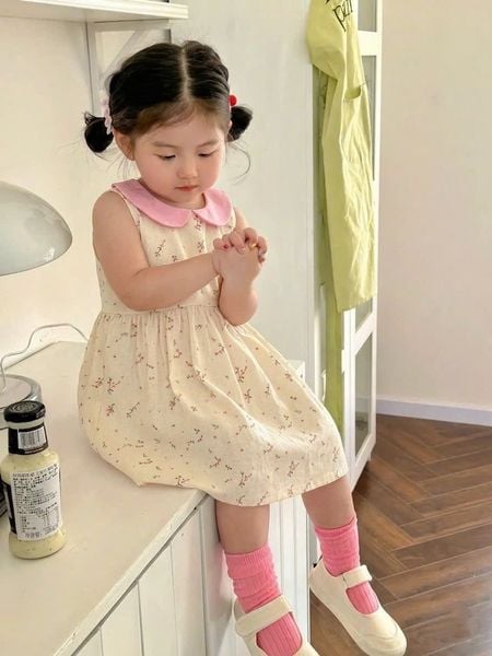  Đầm linen hoa nhí cổ lá sen phối màu bé gái ECOBAMBI - 8935334001664 