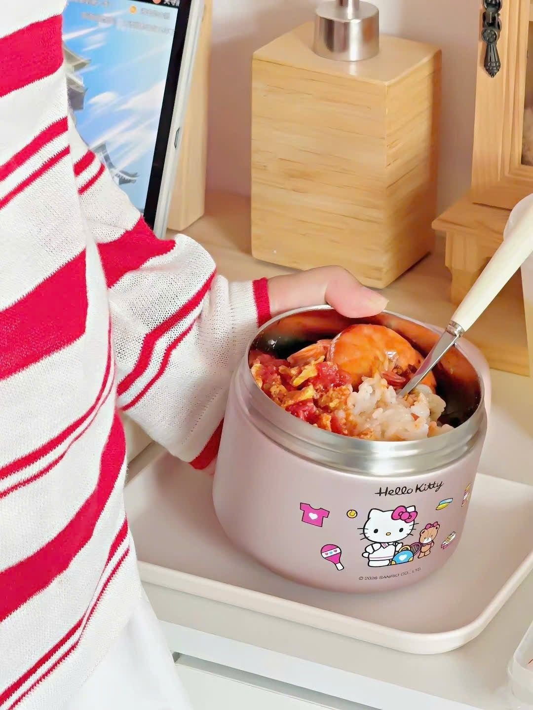  [ORDER] Hộp Cơm Giữ Nhiệt Hello Kitty-Neoflam 