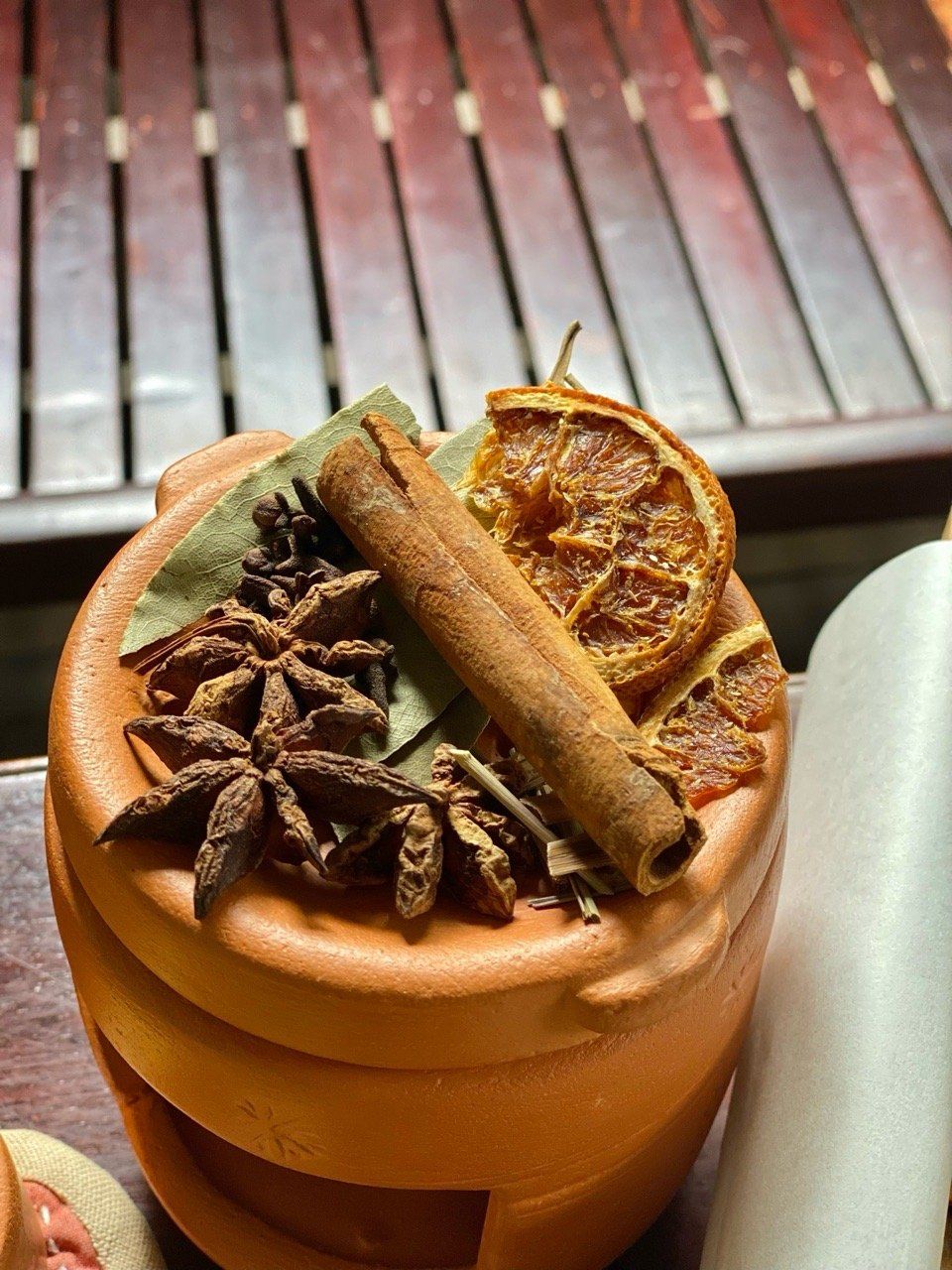  Bếp Xông (kèm đĩa nến) 