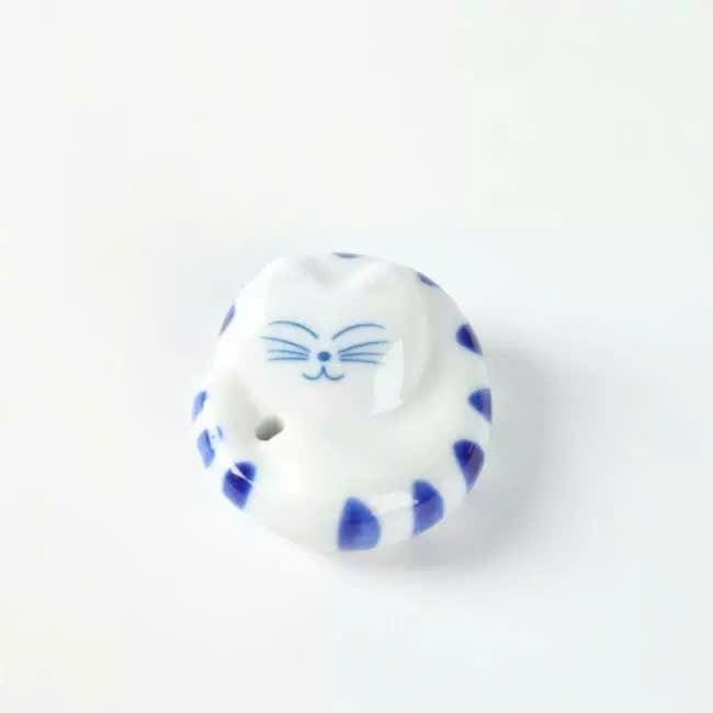  Đốt Trầm Mèo Ngủ 