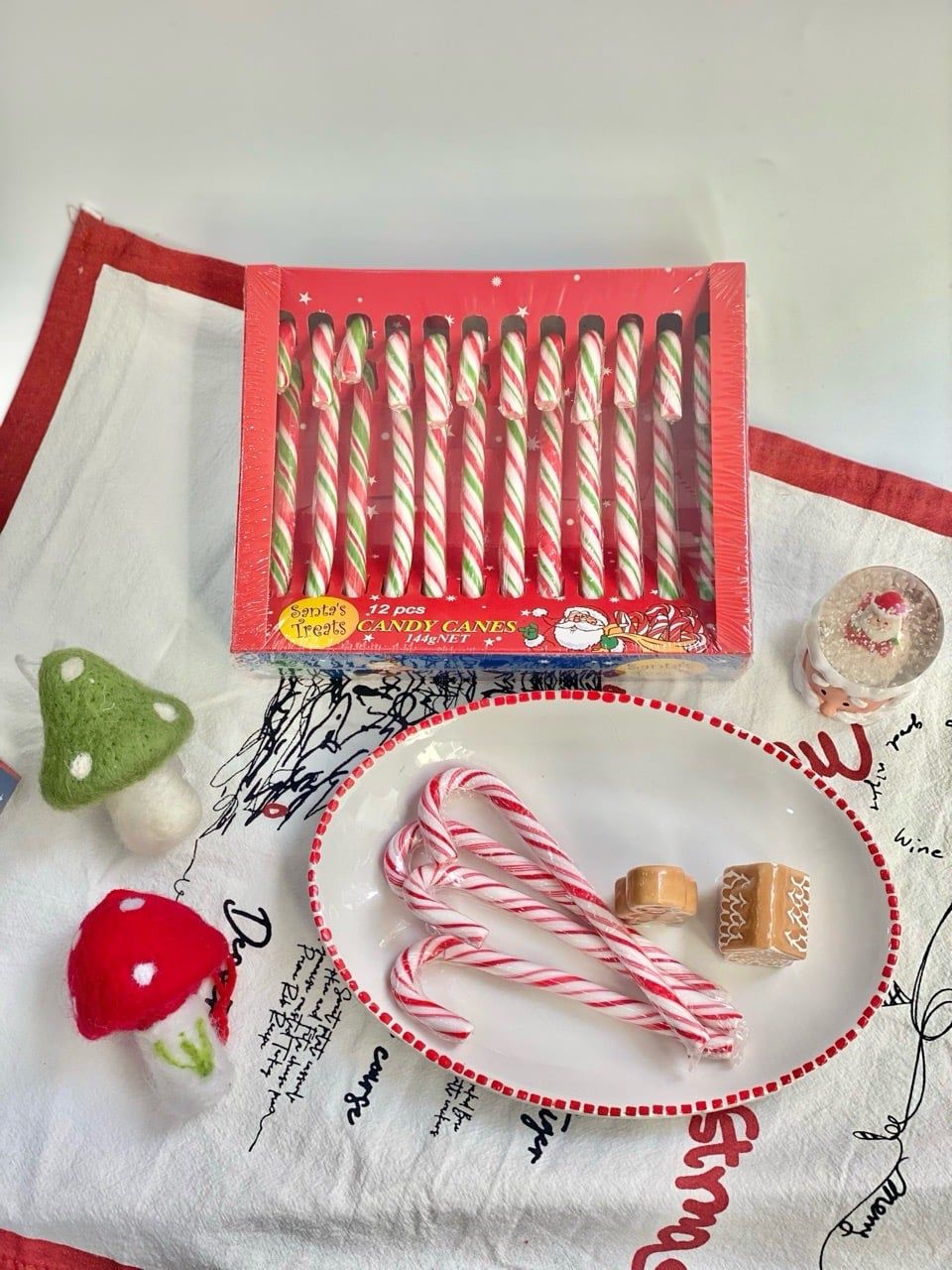  Hộp 12 Kẹo Gậy 