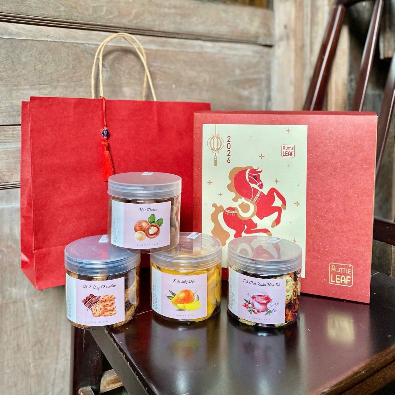  Set Quà Tết Ngựa Rủng Rỉnh 