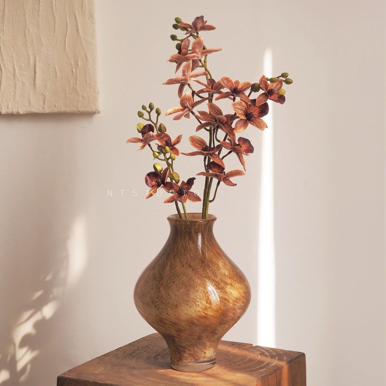  Bình Hoa Men Nâu Thời Trung Cổ 